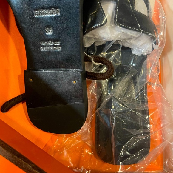Hermes Oran Sandal NWT Size 39 - Picture 3 of 3